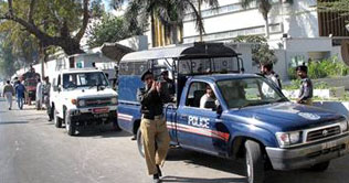 Karachi violence: Two doctors among 4 gunned down